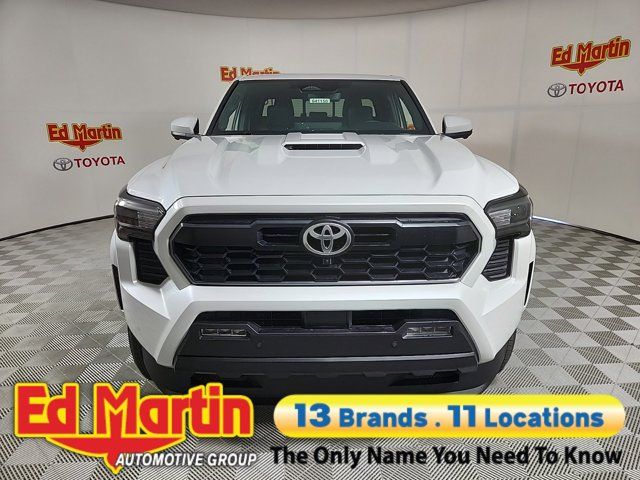 2024 Toyota Tacoma 4WD TRD Sport Hybrid