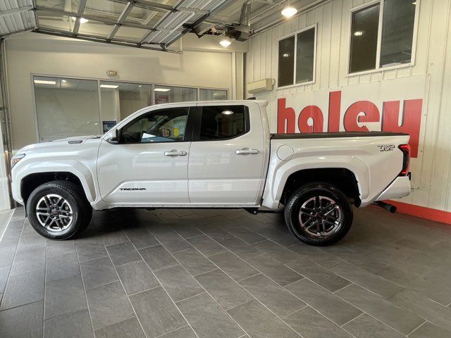 2024 Toyota Tacoma 4WD TRD Sport Hybrid