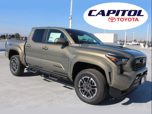 2024 Toyota Tacoma 4WD TRD Sport Hybrid