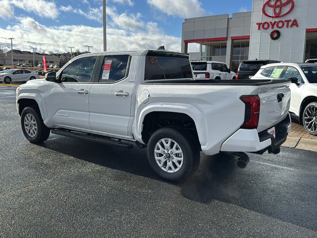 2024 Toyota Tacoma SR5