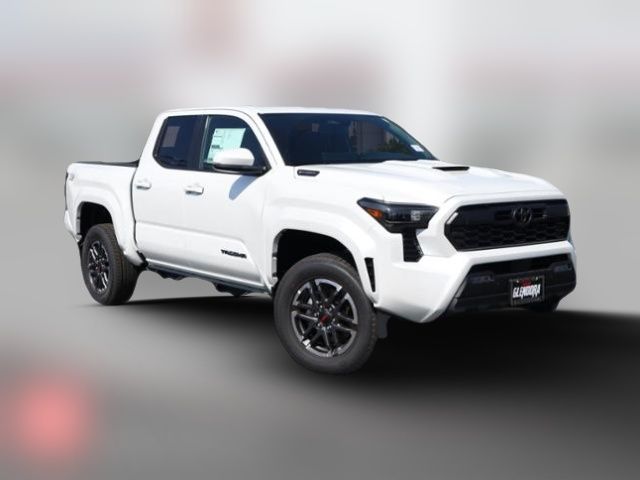 2024 Toyota Tacoma 4WD TRD Sport Hybrid