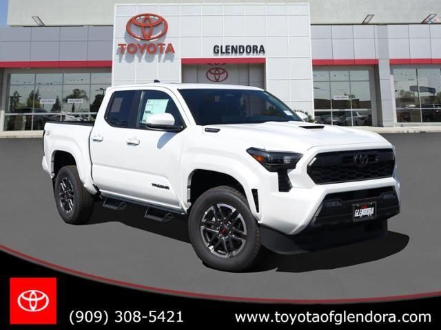 2024 Toyota Tacoma 4WD TRD Sport Hybrid