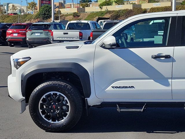 2024 Toyota Tacoma 4WD TRD Off Road Hybrid