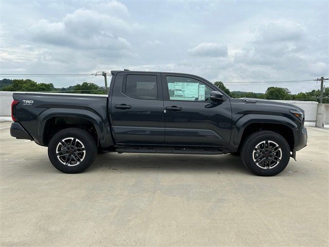 2024 Toyota Tacoma 4WD TRD Sport Hybrid