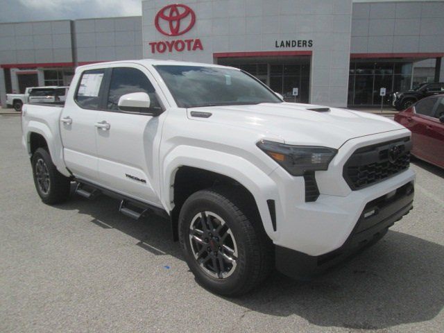 2024 Toyota Tacoma 4WD TRD Sport Hybrid