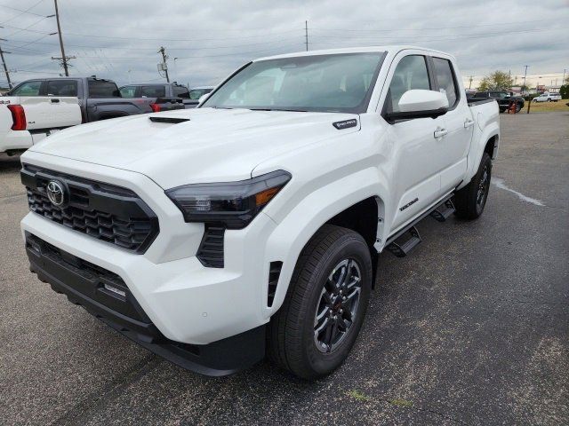 2024 Toyota Tacoma 4WD TRD Sport Hybrid