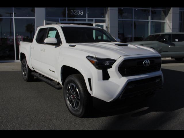 2024 Toyota Tacoma 4WD TRD Sport Hybrid