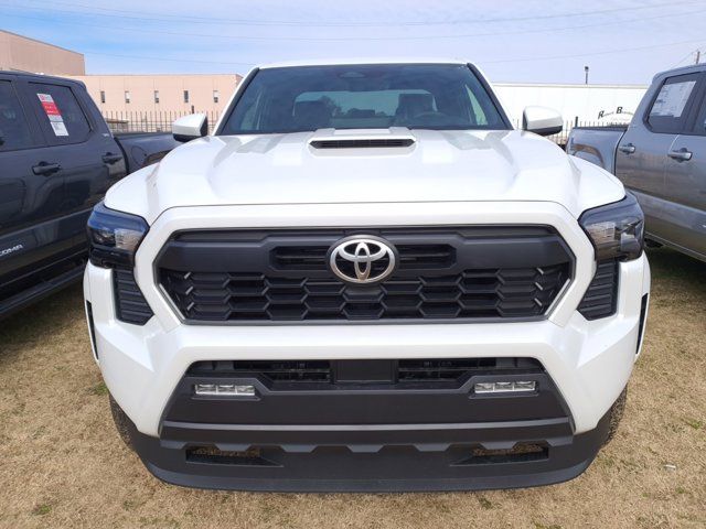 2024 Toyota Tacoma 4WD TRD Sport Hybrid