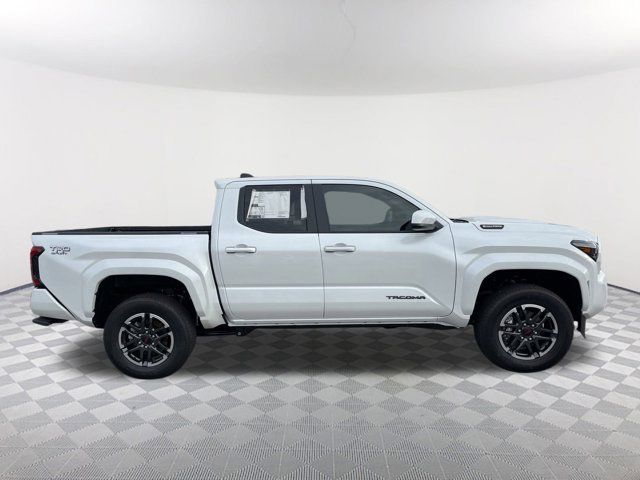 2024 Toyota Tacoma 4WD TRD Sport Hybrid