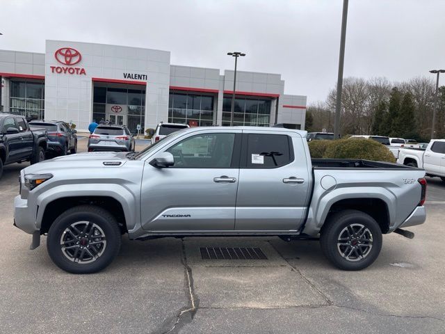 2024 Toyota Tacoma 4WD TRD Sport Hybrid