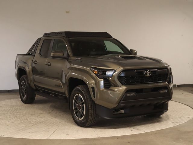 2024 Toyota Tacoma 4WD TRD Sport Hybrid