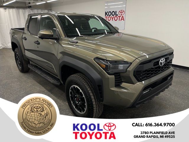 2024 Toyota Tacoma 4WD TRD Off Road Hybrid