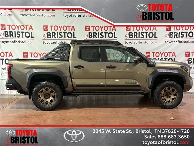 2024 Toyota Tacoma 4WD Limited Hybrid