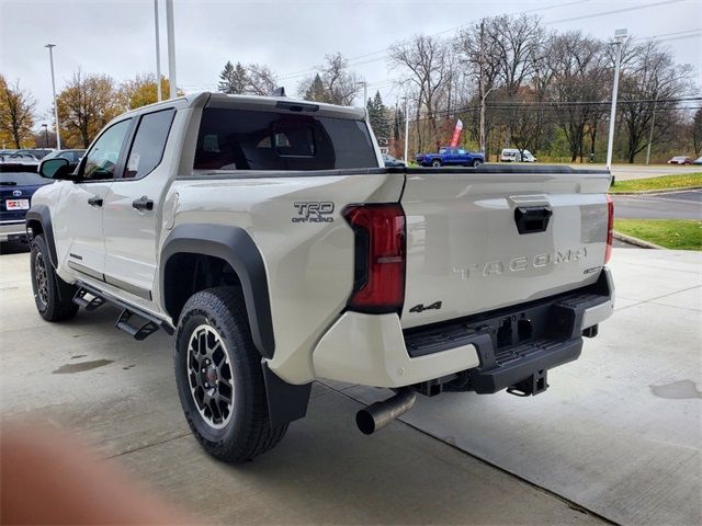 2024 Toyota Tacoma 4WD TRD Off Road Hybrid