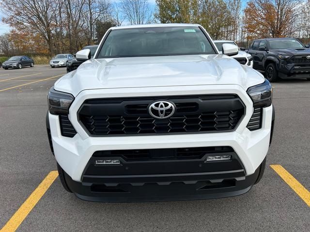 2024 Toyota Tacoma 4WD TRD Off Road Hybrid