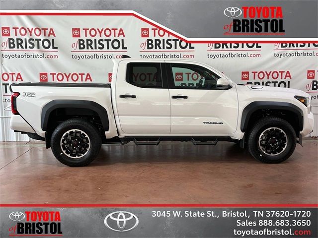 2024 Toyota Tacoma 4WD TRD Off Road Hybrid