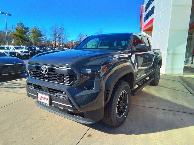 2024 Toyota Tacoma 4WD TRD Off Road Hybrid