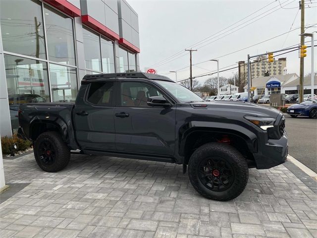 2024 Toyota Tacoma 4WD TRD Pro Hybrid