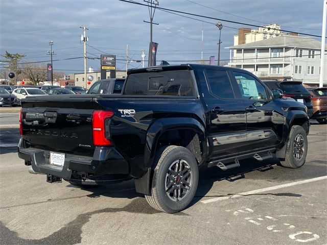 2024 Toyota Tacoma 4WD TRD Sport Hybrid
