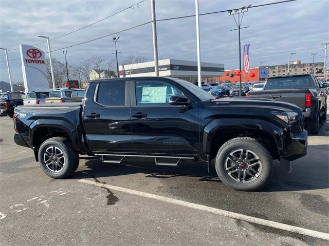 2024 Toyota Tacoma 4WD TRD Sport Hybrid