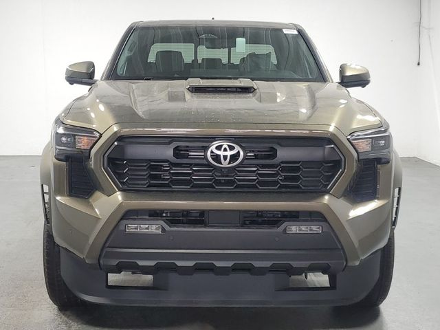 2024 Toyota Tacoma 4WD TRD Sport Hybrid