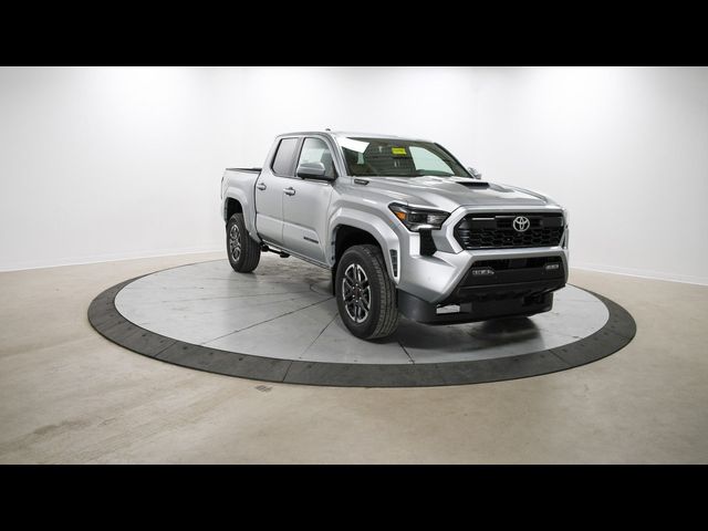 2024 Toyota Tacoma 4WD TRD Sport Hybrid