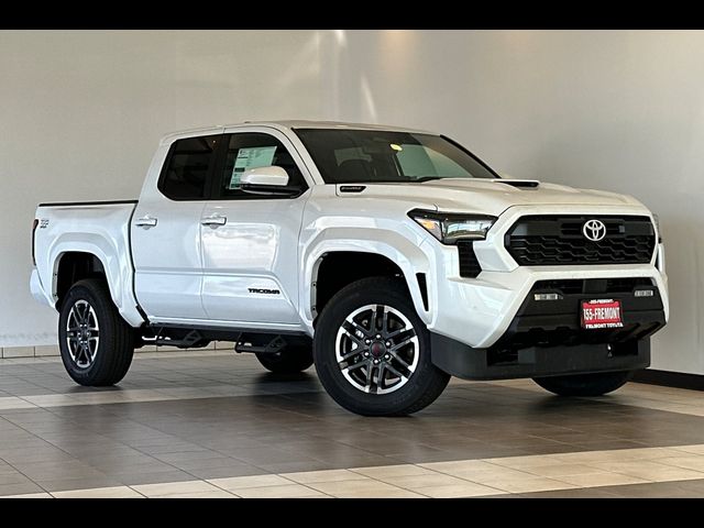 2024 Toyota Tacoma 4WD TRD Sport Hybrid