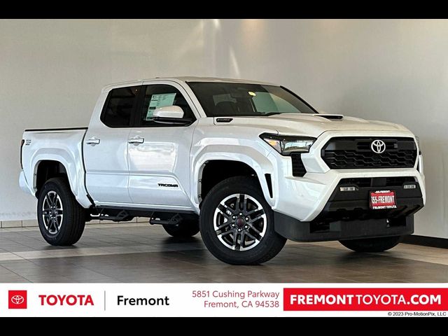 2024 Toyota Tacoma 4WD TRD Sport Hybrid