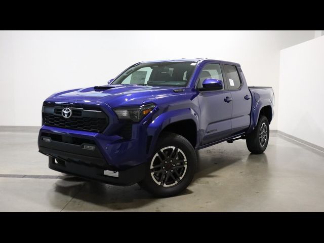 2024 Toyota Tacoma 4WD TRD Sport Hybrid