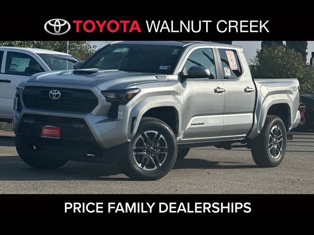 2024 Toyota Tacoma 4WD TRD Sport Hybrid