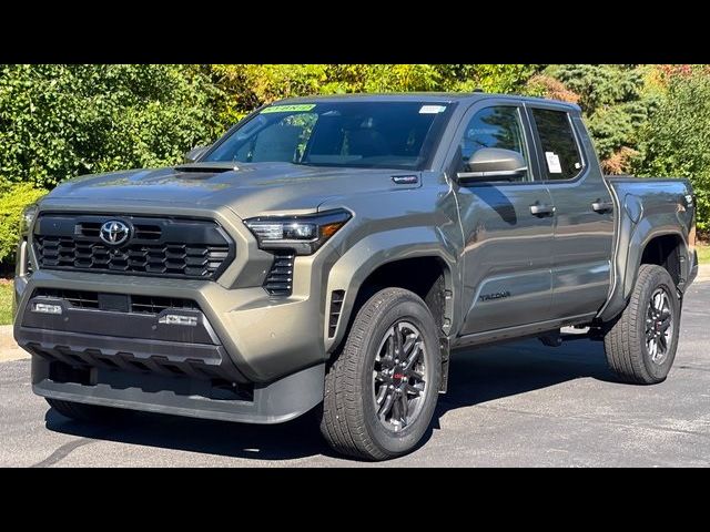 2024 Toyota Tacoma 4WD TRD Sport Hybrid