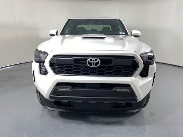 2024 Toyota Tacoma 4WD TRD Sport Hybrid