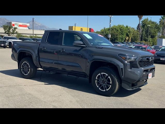 2024 Toyota Tacoma 4WD TRD Sport Hybrid