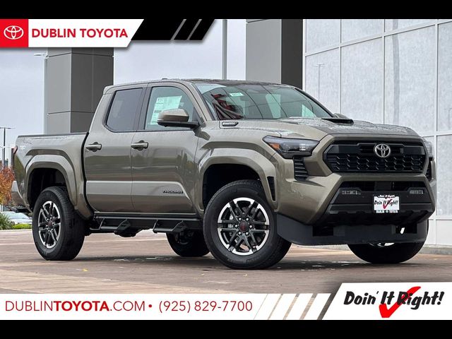 2024 Toyota Tacoma 4WD TRD Sport Hybrid