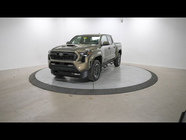 2024 Toyota Tacoma 4WD TRD Sport Hybrid