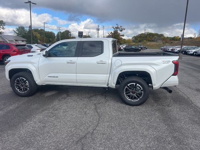 2024 Toyota Tacoma 4WD TRD Sport Hybrid