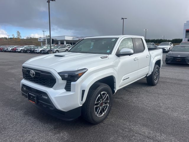 2024 Toyota Tacoma 4WD TRD Sport Hybrid