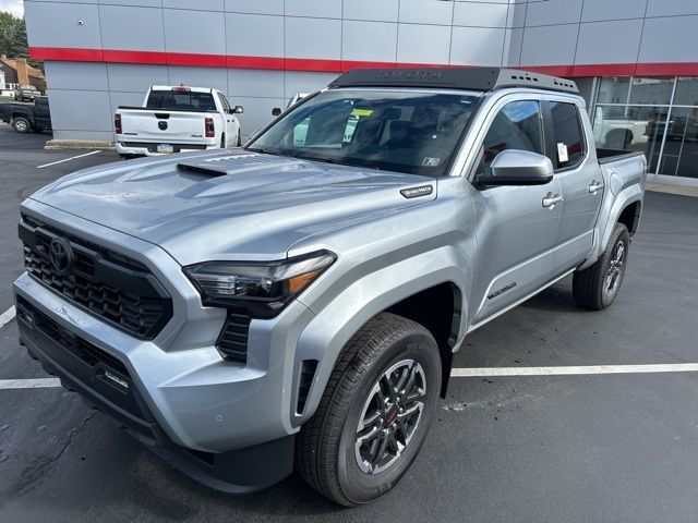 2024 Toyota Tacoma 4WD TRD Sport Hybrid