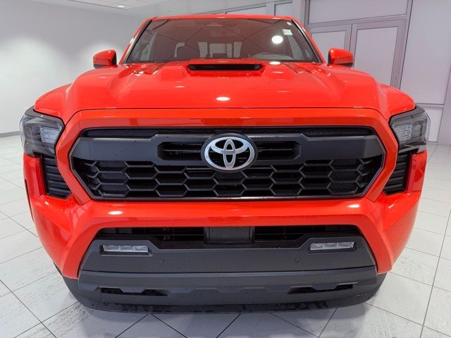 2024 Toyota Tacoma 4WD TRD Sport Hybrid