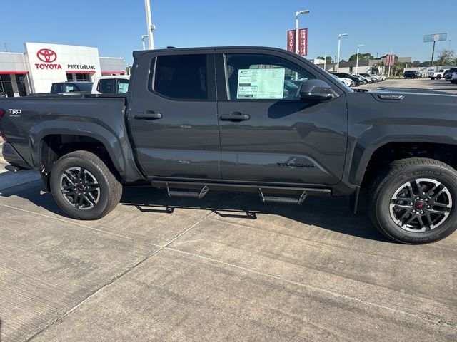 2024 Toyota Tacoma 4WD TRD Sport Hybrid