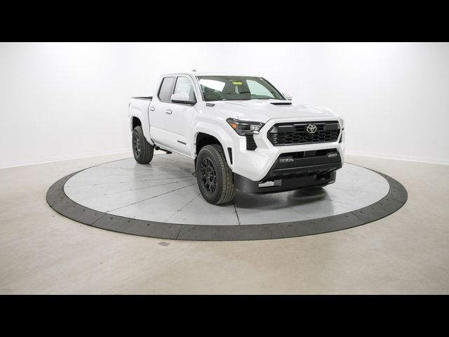 2024 Toyota Tacoma 4WD TRD Sport Hybrid