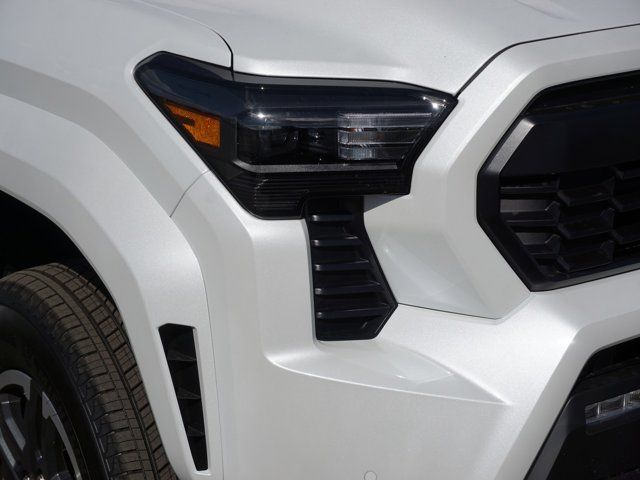 2024 Toyota Tacoma 4WD TRD Sport Hybrid