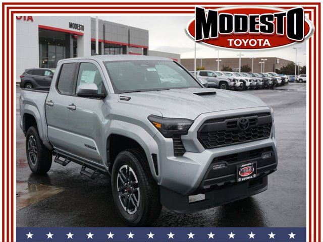 2024 Toyota Tacoma 4WD TRD Sport Hybrid