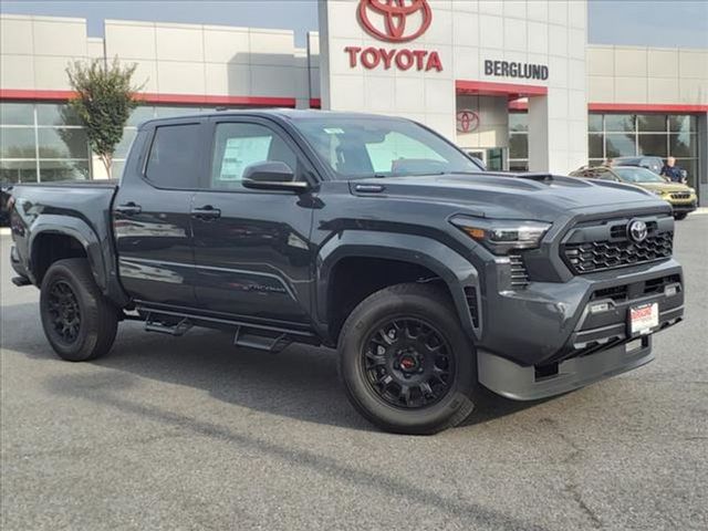 2024 Toyota Tacoma 4WD TRD Sport Hybrid