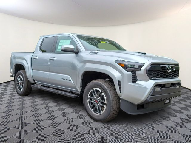 2024 Toyota Tacoma 4WD TRD Sport Hybrid