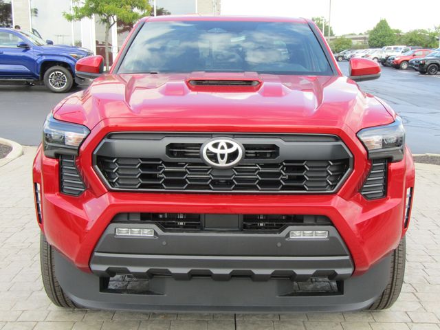 2024 Toyota Tacoma 4WD TRD Sport Hybrid