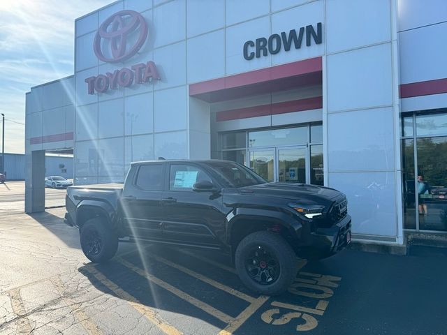 2024 Toyota Tacoma 4WD TRD Pro Hybrid