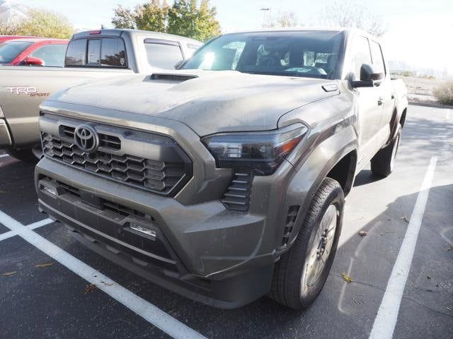 2024 Toyota Tacoma 4WD TRD Sport Hybrid