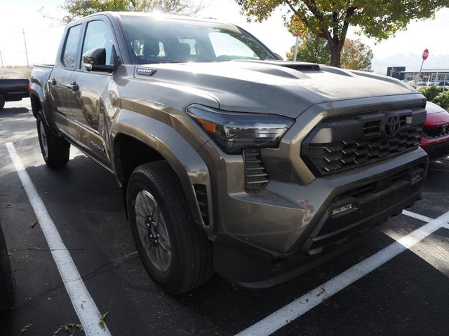 2024 Toyota Tacoma 4WD TRD Sport Hybrid