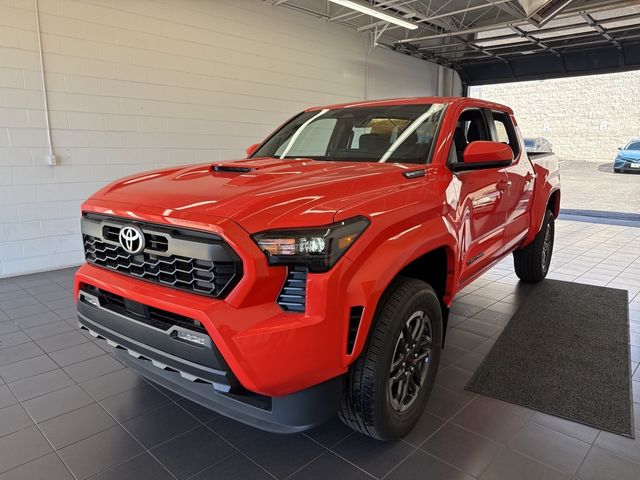 2024 Toyota Tacoma 4WD TRD Sport Hybrid